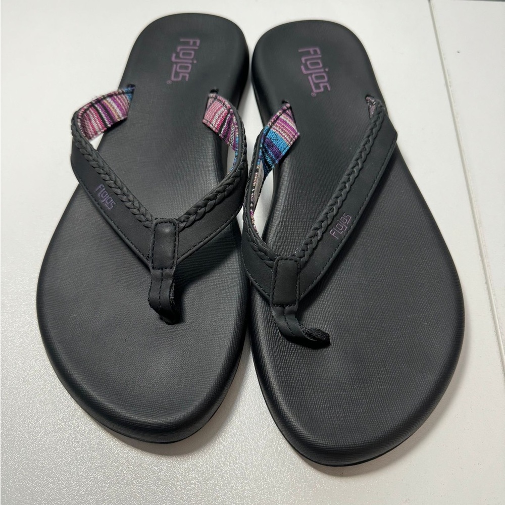 FLOJOS Women’s Slipper, Size 10